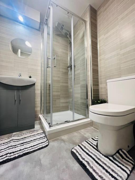 Superb 2 Bedroom Apartment With Free Parking エディンバラ エクステリア 写真